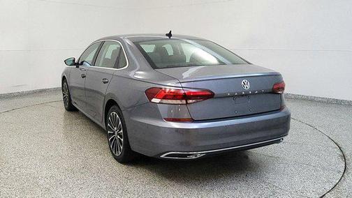 2022 Volkswagen Passat 2.0T Limited Edition
