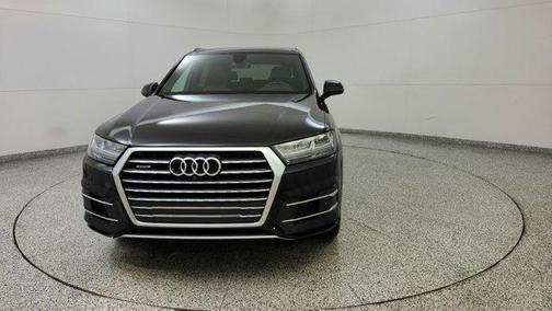 2019 Audi Q7 45 Premium Plus