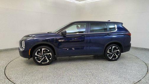 2025 Mitsubishi Outlander PHEV SE S-AWC