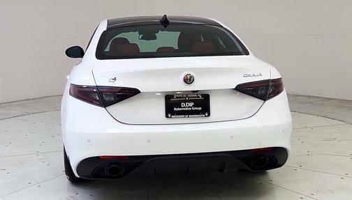 2024 Alfa Romeo Giulia Veloce AWD