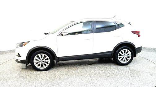 2021 Nissan Rogue Sport SV