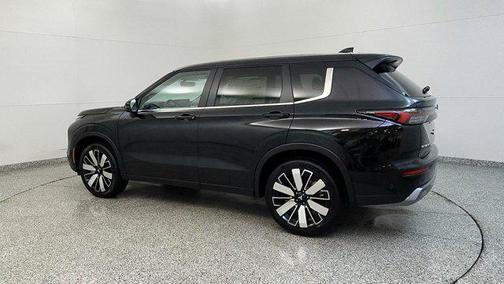 2025 Mitsubishi Outlander SE 2.5 2WD