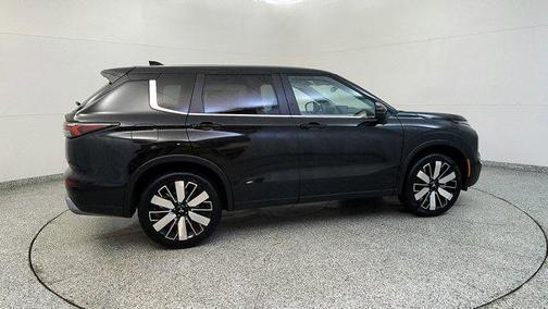 2025 Mitsubishi Outlander SE 2.5 2WD