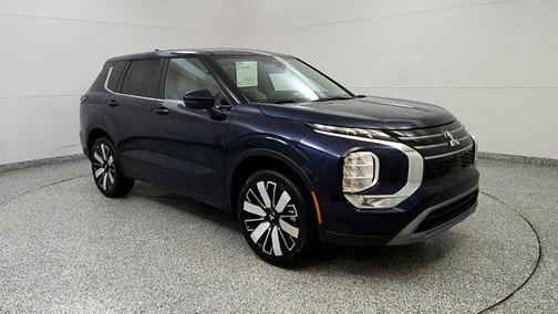 2025 Mitsubishi Outlander SE 2.5 2WD