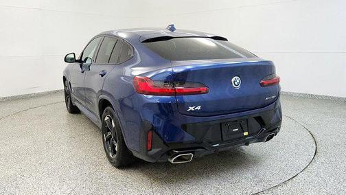 2022 BMW X4 xDrive30i