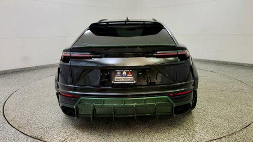 2019 Lamborghini Urus AWD