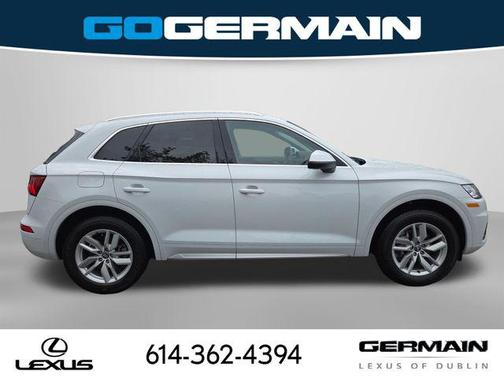Glacier White Metallic 2020 Audi Q5 45 Premium