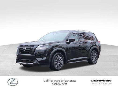 2023 Nissan Pathfinder SL 4WD
