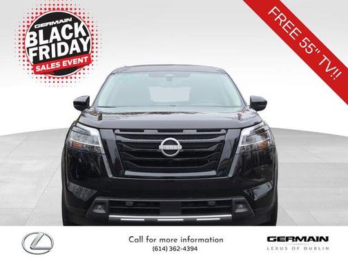 2023 Nissan Pathfinder SL 4WD