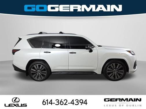White Pearl 2025 Lexus LX 600 Luxury