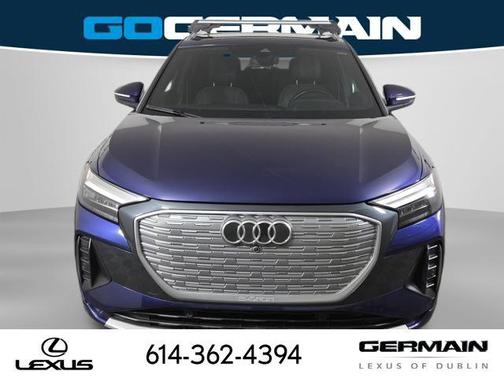 2022 Audi e-tron Premium Plus