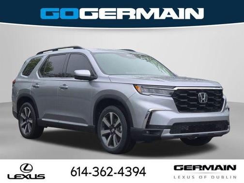 Lunar Silver Metallic 2023 Honda Pilot AWD Elite