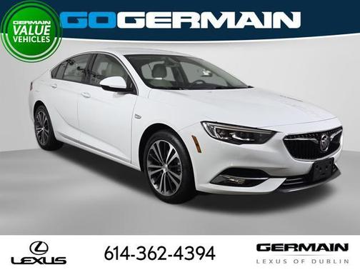 2020 Buick Regal Sportback FWD Essence