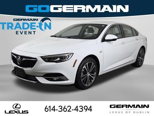 2020 Buick Regal Sportback FWD Essence