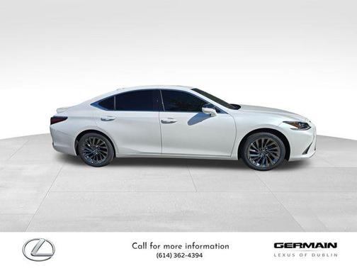 2025 Lexus ES 300h Luxury