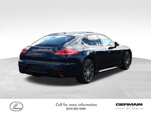 2015 Porsche Panamera S