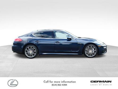 2015 Porsche Panamera S