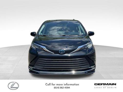 2022 Toyota Sienna XLE 7 Passenger