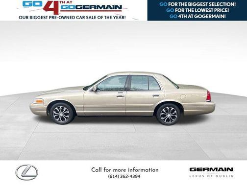 1999 Ford Crown Victoria Base