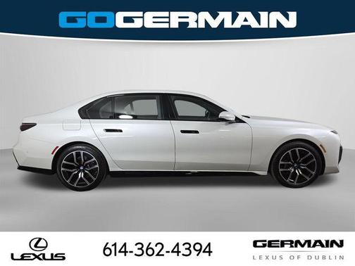 Alpine White 2025 BMW 740 xDrive