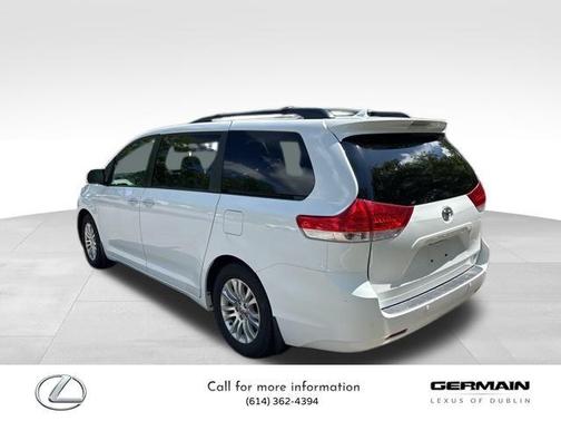 2014 Toyota Sienna XLE