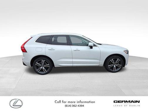 2021 Volvo XC60 T5 Momentum