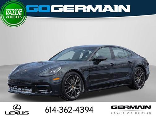 2018 Porsche Panamera 4