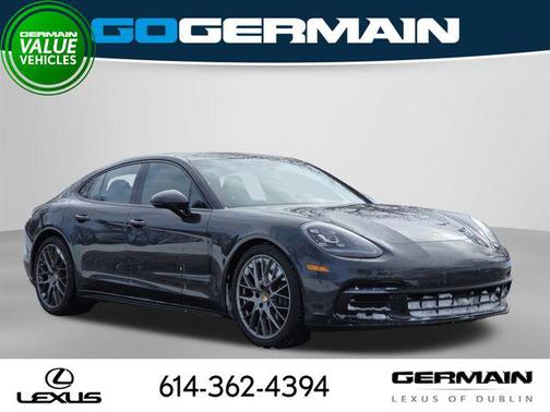 2018 Porsche Panamera 4