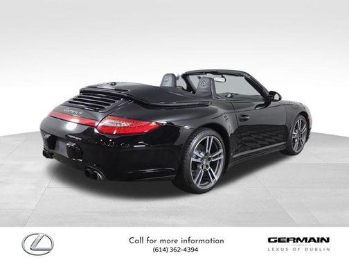 2012 Porsche 911 Carrera 4