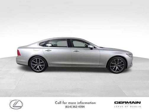 2018 Volvo S90 T6 Momentum