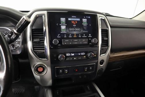 2021 Nissan Titan SL