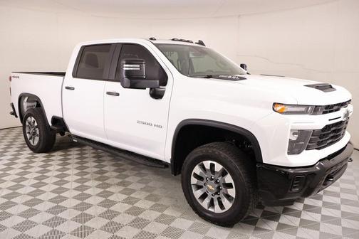 2024 Chevrolet Silverado 2500 Custom