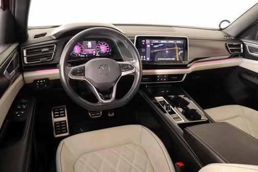 2024 Volkswagen Atlas Cross Sport 2.0T SEL Premium R-Line