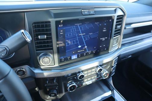 2025 Ford F-250 Platinum