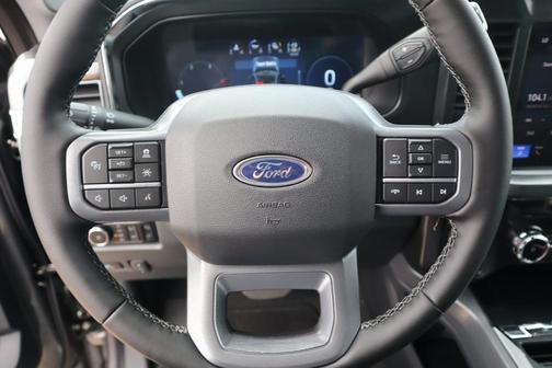 2025 Ford F-350 Lariat Super Duty