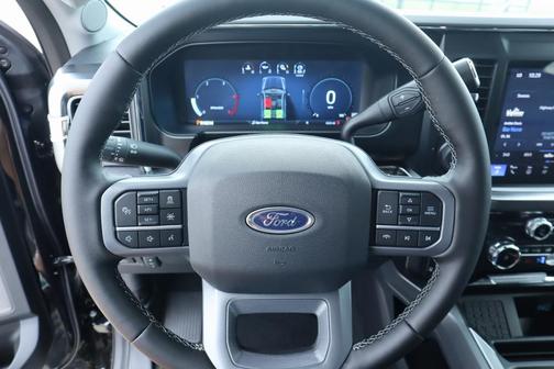 2025 Ford F-350 Lariat Super Duty