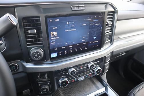 2025 Ford F-250 Platinum