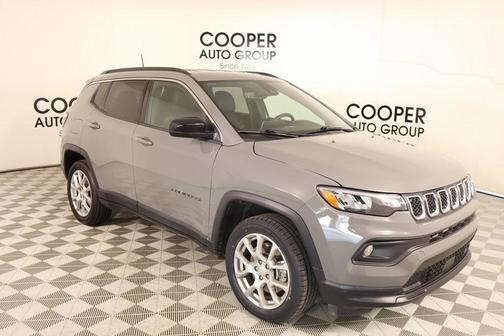 2024 Jeep Compass Latitude Lux