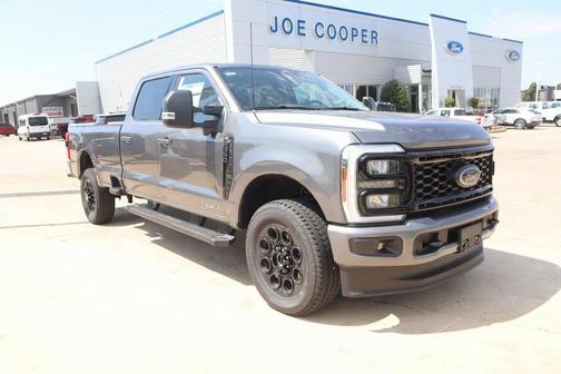 2025 Ford F-350 XLT