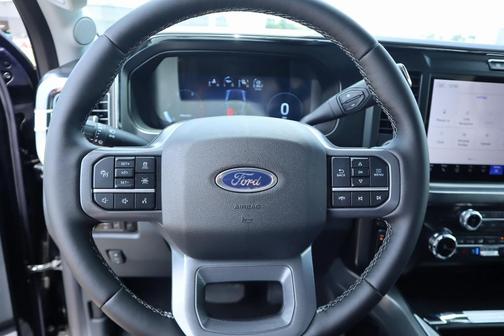 2025 Ford F-350 Lariat Super Duty