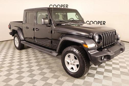 2020 Jeep Gladiator Sport