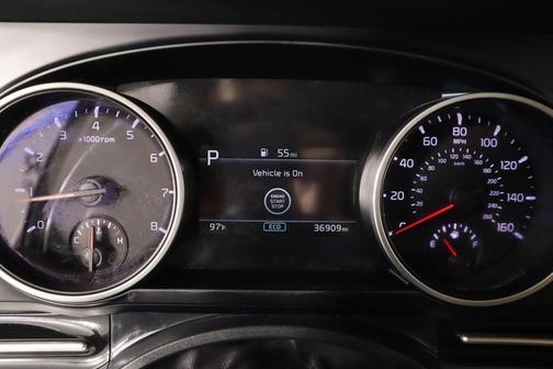 2023 Kia Carnival LX