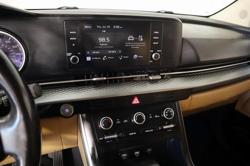 2023 Kia Carnival LX