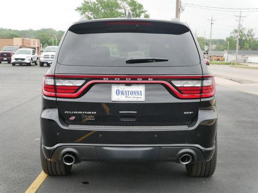 DB Black Crystal Clearcoat 2026 Dodge Durango GT Premium HEMI V8