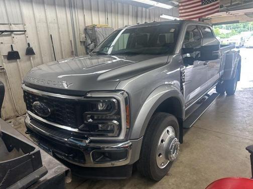 2023 Ford F-450 Lariat