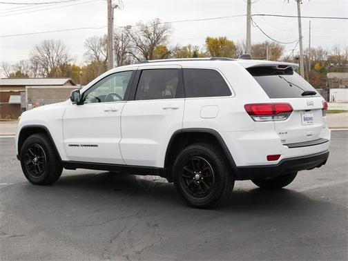 2020 Jeep Grand Cherokee Laredo