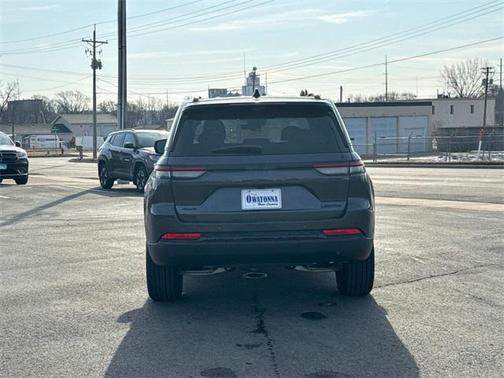 2025 Jeep Grand Cherokee Limited X