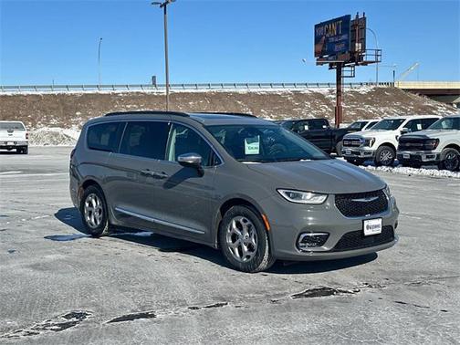 2023 Chrysler Pacifica Limited