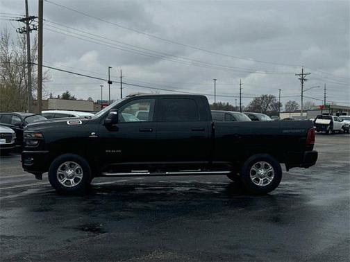 2025 RAM 3500 Big Horn Crew Cab 4x4 6'4' Box