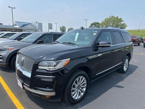 2024 Lincoln Navigator Premiere